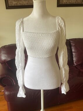 Glassons White Smocked Puff Sleeve Crop Top AU 8 US 4 Small Cottagecore